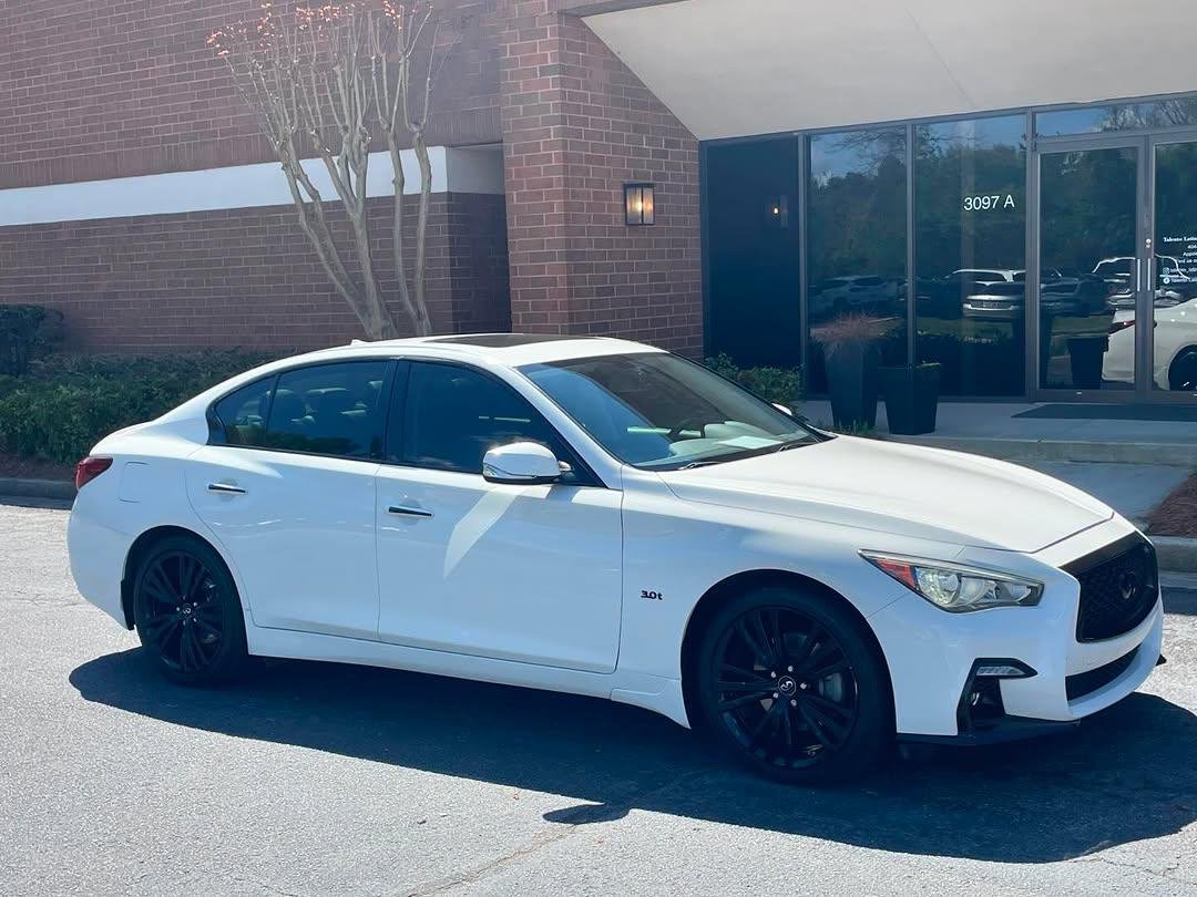 2018 Infiniti Q50 - Image 5