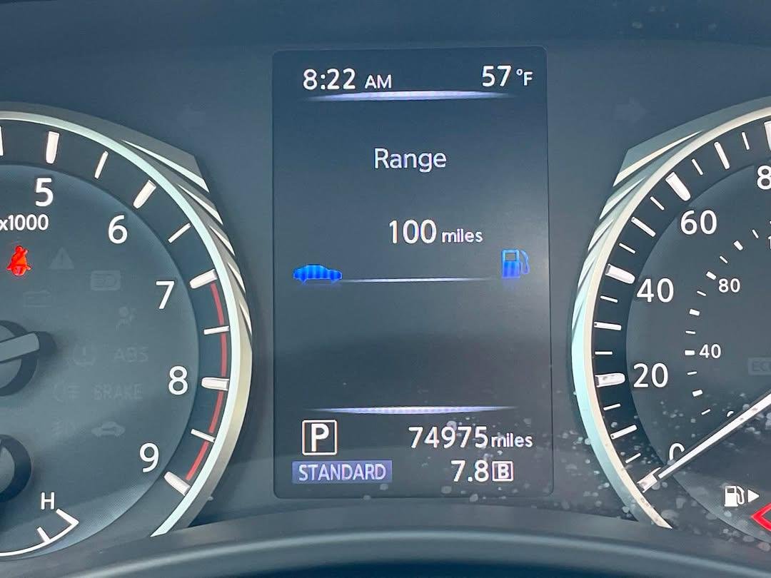 2018 Infiniti Q50 - Image 11