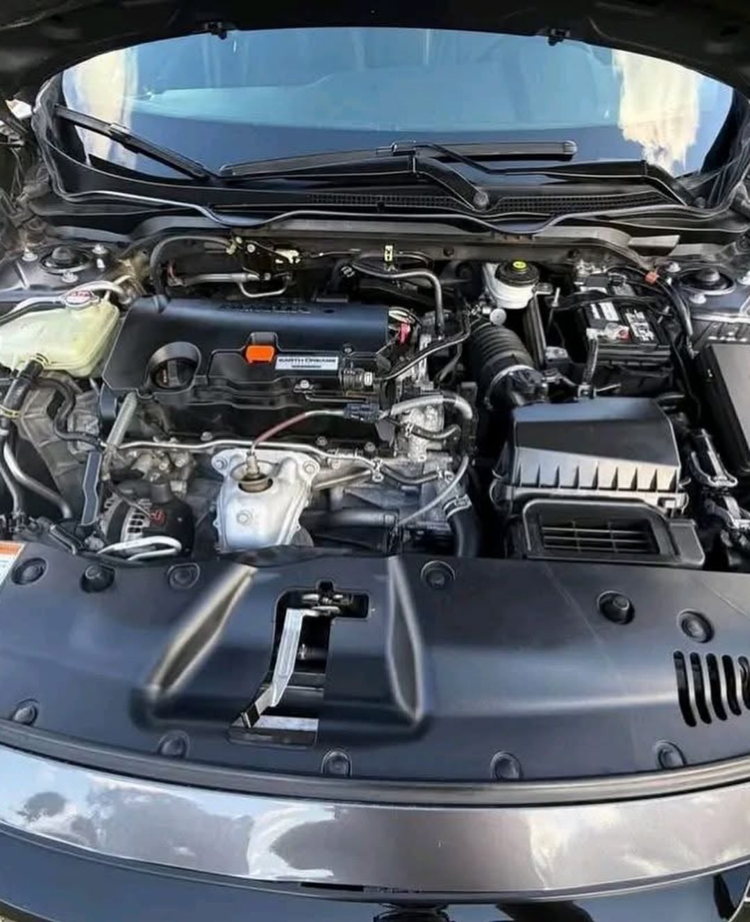 HONDA CIVIC 2019 - Image 3