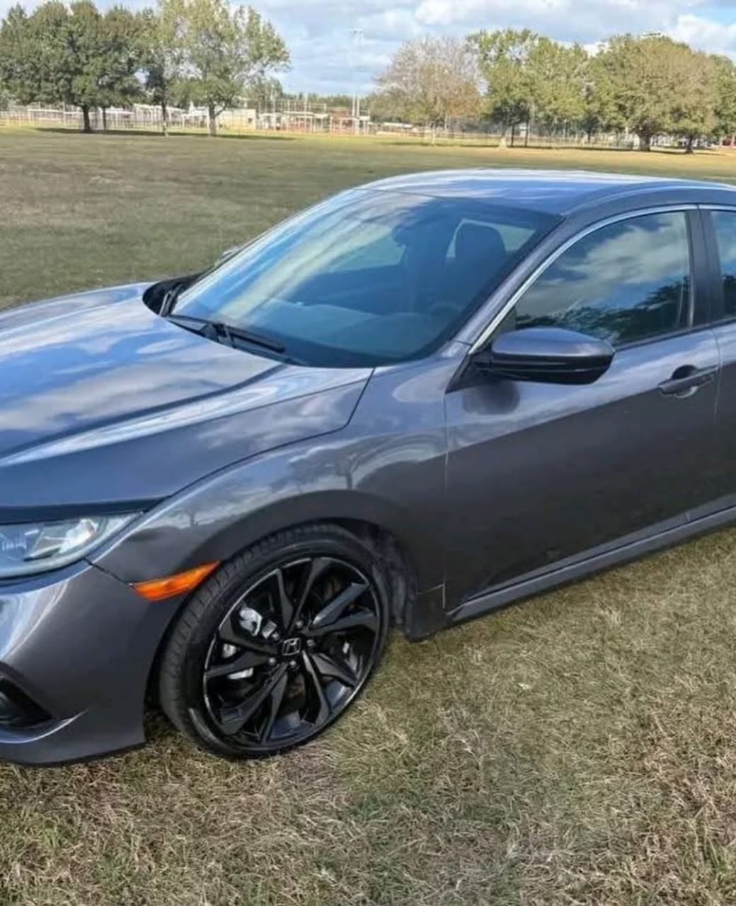 HONDA CIVIC 2019 - Image 6