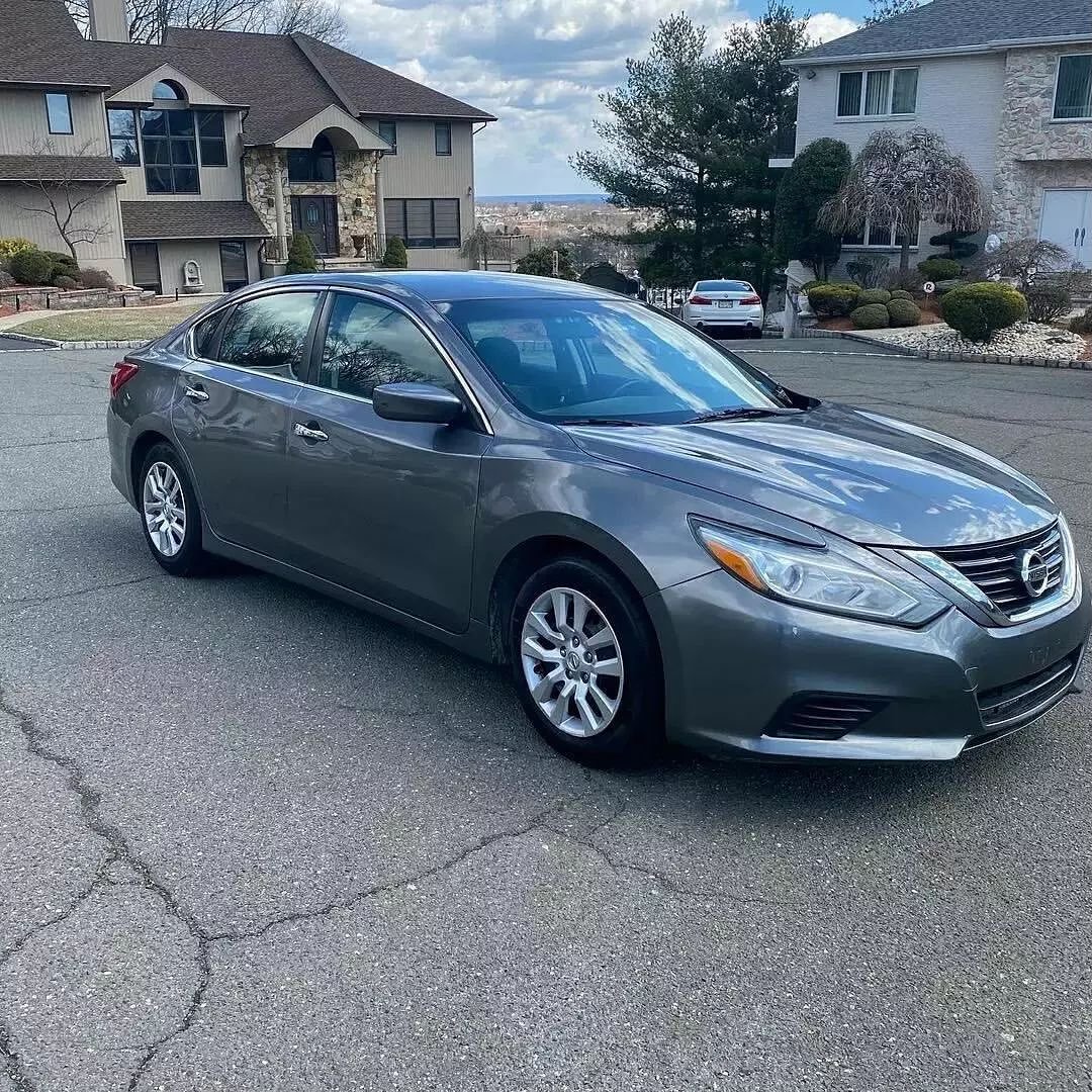 2016 Nissan Altima - Image 6